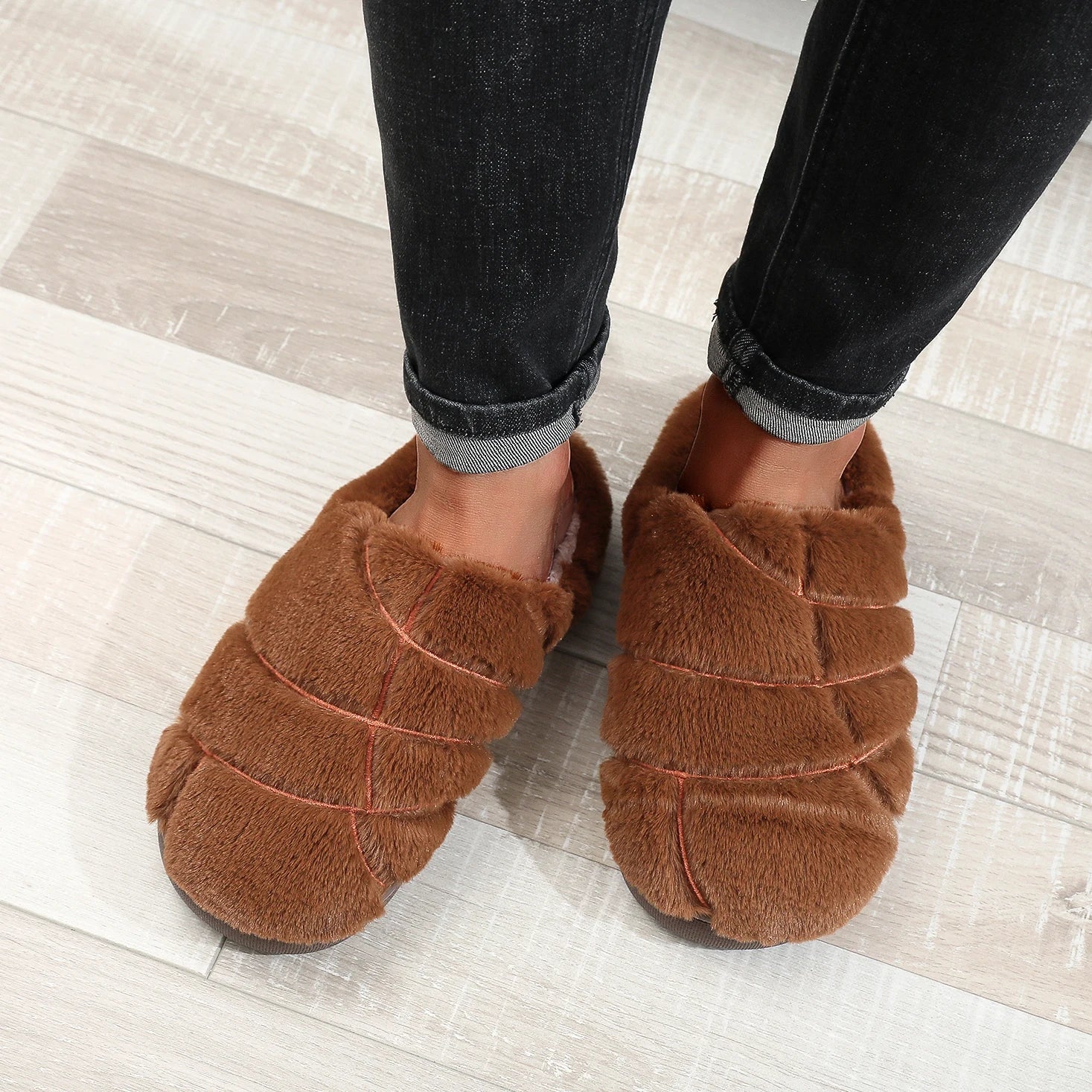 Conchitas Slippers